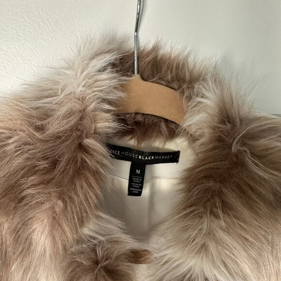 WHBM Faux Fur Chevron Vest w/ Hook and Eye Closure Size M EUC - Picture 2 of 11